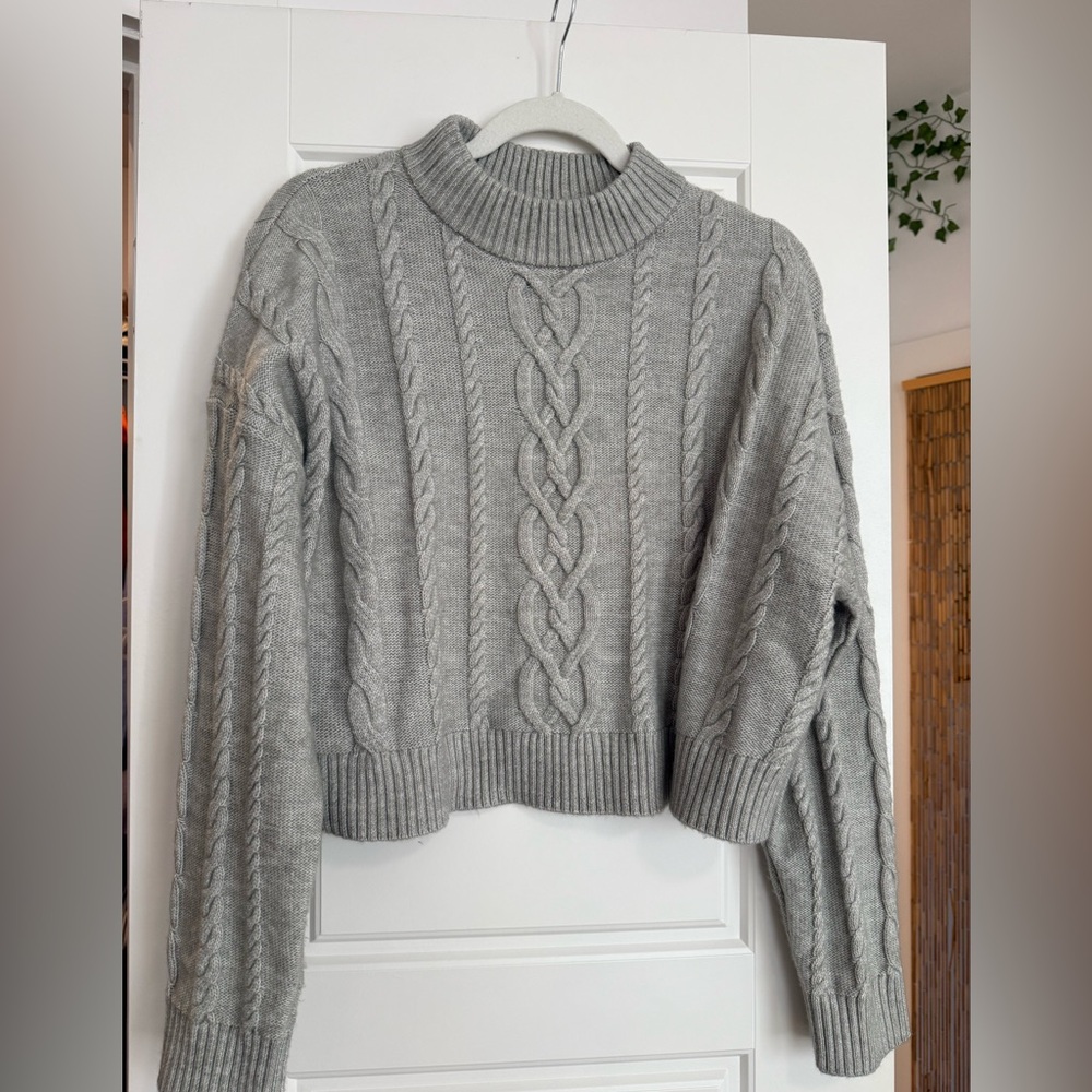 Cropped sweater